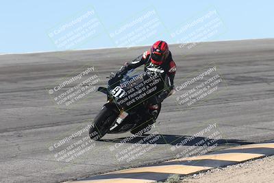 media/Oct-13-2025-Moto Forza (Mon) [[a66d839500]]/4-C Group/Session 2 (Bowl)/